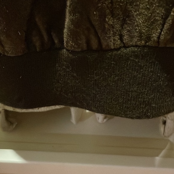 Jackie - Picture 5 of 6